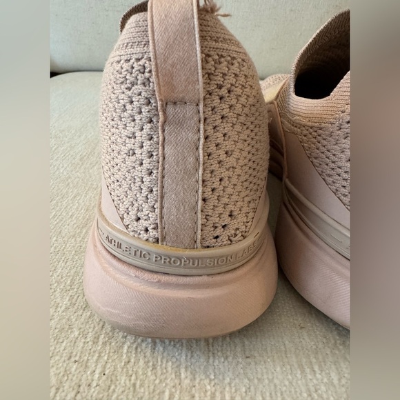 APL Tech Loom Bliss in Rose Dust Pink Running Sneaker, Size 8.5 - Picture 9 of 12